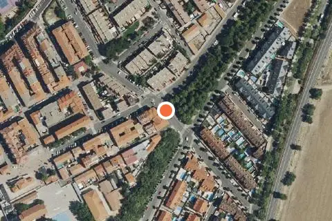 Imagen de Local en Velilla de San Antonio